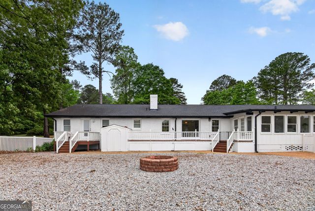 1078 Highway 92 S, Fayetteville, GA 30215