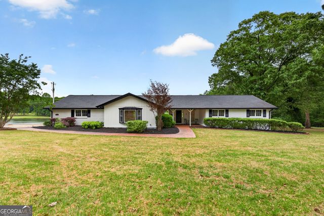 1078 Highway 92 S, Fayetteville, GA 30215