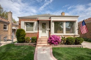 5525 N Natoma Avenue, Chicago, IL 60656