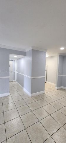 9405 SW 76th St Y32, Miami, FL 33173
