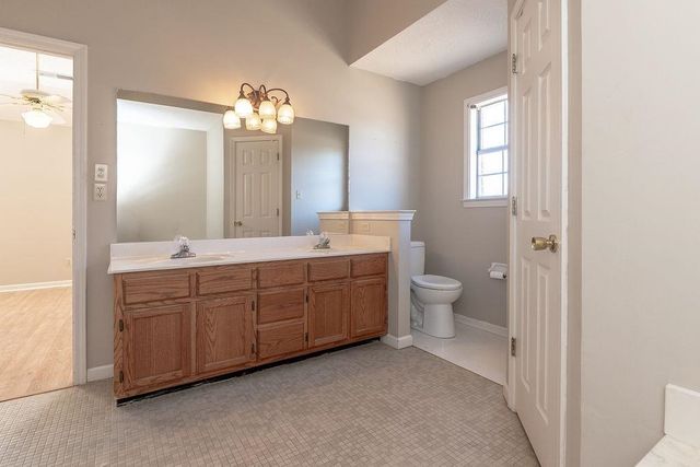 6895 TIFFANY OAKS CV, Bartlett, TN 38135