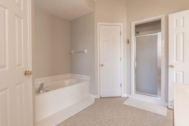 6895 TIFFANY OAKS CV, Bartlett, TN 38135