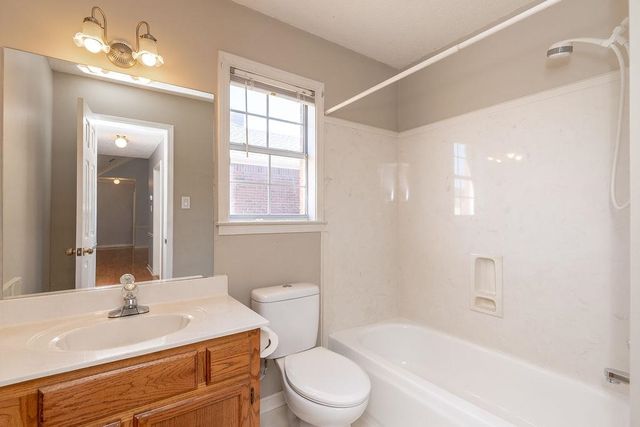 6895 TIFFANY OAKS CV, Bartlett, TN 38135