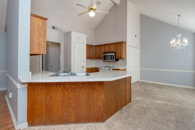 6895 TIFFANY OAKS CV, Bartlett, TN 38135