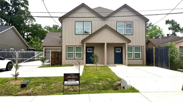7034 Smilax Street A, Houston, TX 77088