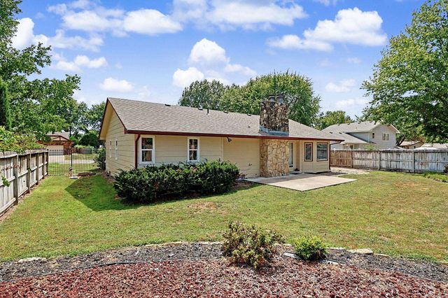 1224 N Armstrong Ct., Derby, KS 67037