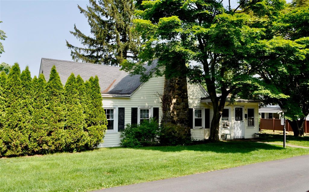 5 Orchard Drive, Rye, NY 10580
