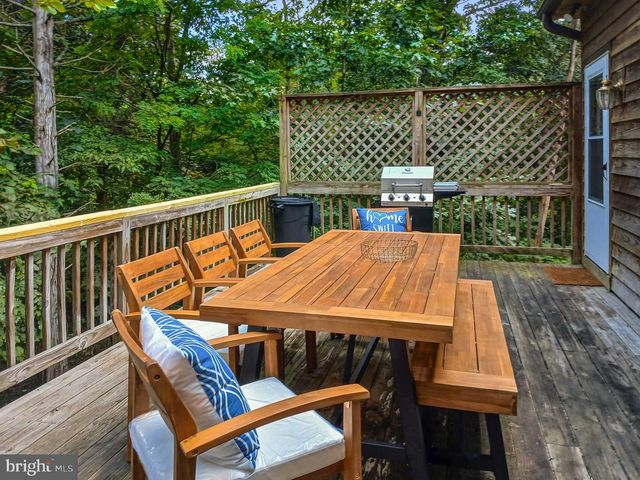 6005 PAGE VALLEY RD, Luray, VA 22835