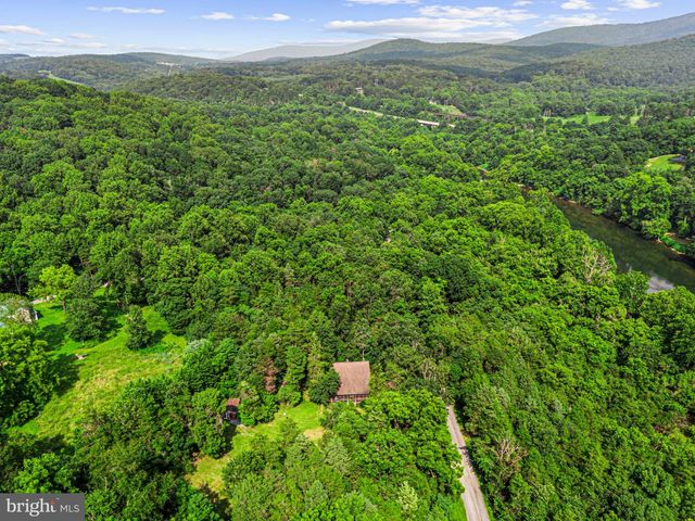 6005 PAGE VALLEY RD, Luray, VA 22835