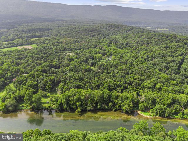 6005 PAGE VALLEY RD, Luray, VA 22835