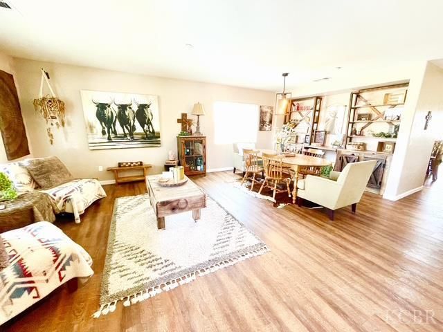 1450 W Ambassador Way, Hanford, CA 93230