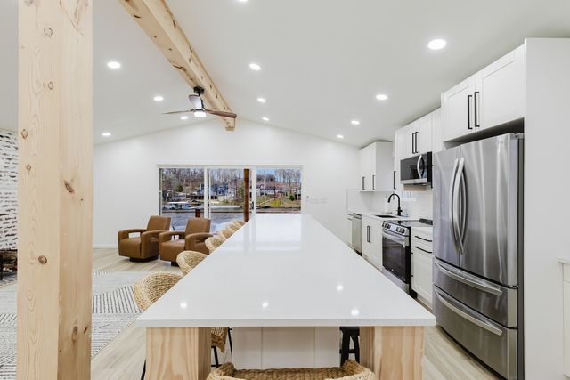 2930 Egyptian Hills Drive, Creal Springs, IL 62922