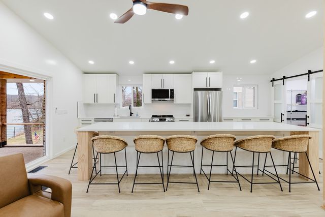 2930 Egyptian Hills Drive, Creal Springs, IL 62922