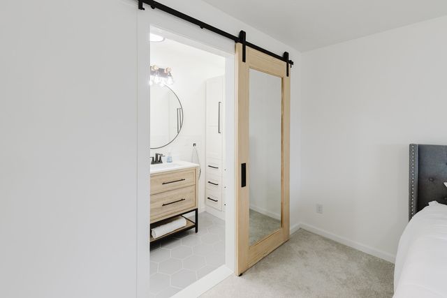 2930 Egyptian Hills Drive, Creal Springs, IL 62922