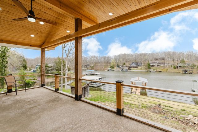 2930 Egyptian Hills Drive, Creal Springs, IL 62922