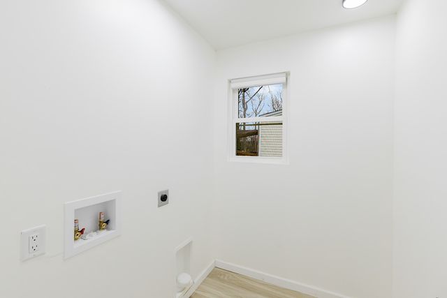 2930 Egyptian Hills Drive, Creal Springs, IL 62922