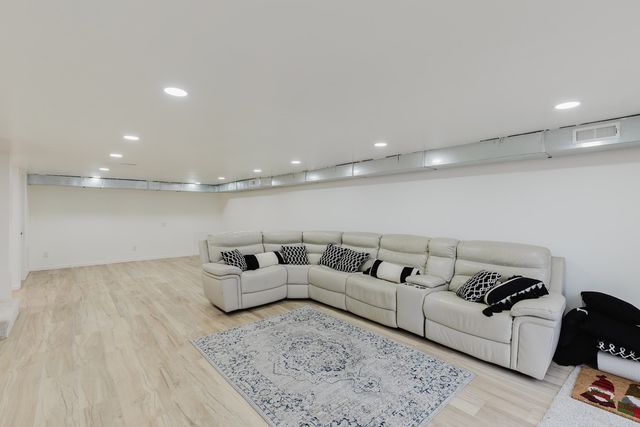 2930 Egyptian Hills Drive, Creal Springs, IL 62922