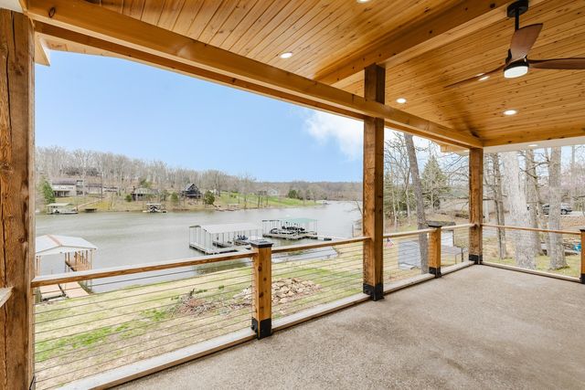 2930 Egyptian Hills Drive, Creal Springs, IL 62922