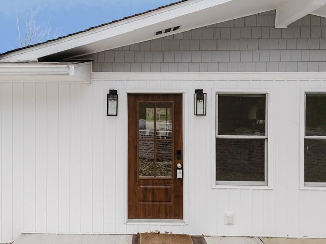 2930 Egyptian Hills Drive, Creal Springs, IL 62922