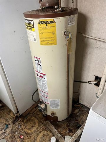 102 E 4th Street, Hartford, IL 62048