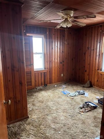 102 E 4th Street, Hartford, IL 62048