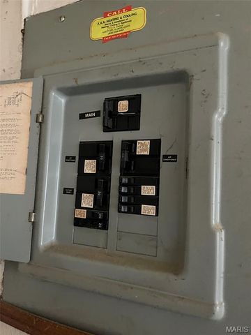 102 E 4th Street, Hartford, IL 62048