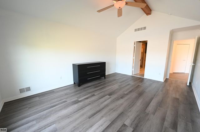 28777 Berwick Court, Chesterfield Twp, MI 48047