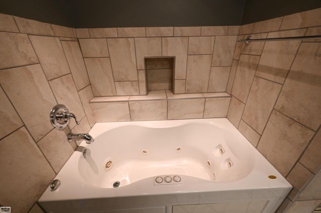 28777 Berwick Court, Chesterfield Twp, MI 48047
