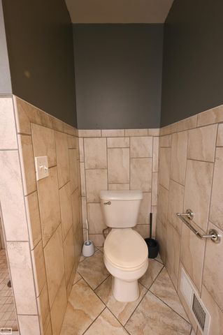 28777 Berwick Court, Chesterfield Twp, MI 48047
