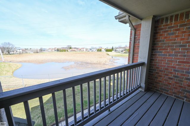 28777 Berwick Court, Chesterfield Twp, MI 48047