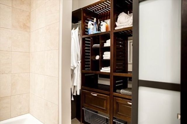 99-105 Broad St 2D, Boston, MA 02110