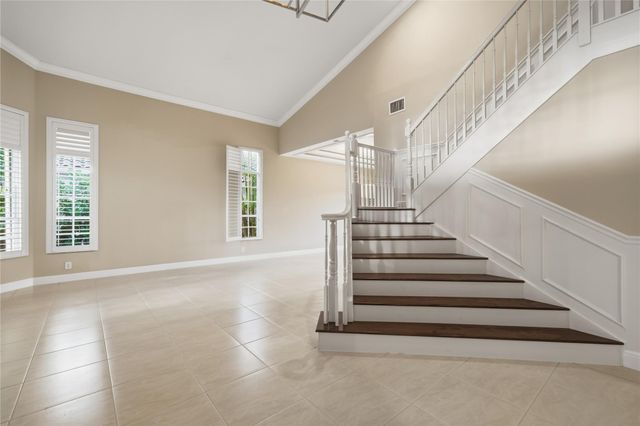 2527 Montclaire Circle, Weston, FL 33327