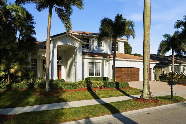 2527 Montclaire Circle, Weston, FL 33327
