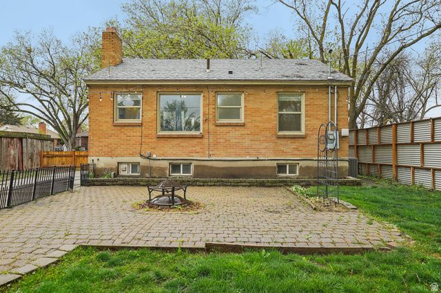 1379 S UTAHNA DR, Salt Lake City, UT 84104