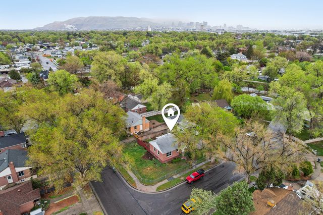 1379 S UTAHNA DR, Salt Lake City, UT 84104