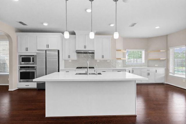 2964 Jade Springs Lane, Pearland, TX 77584