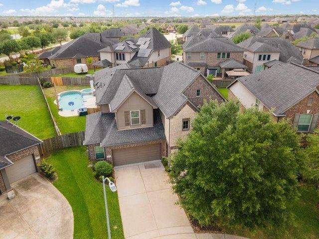2964 Jade Springs Lane, Pearland, TX 77584