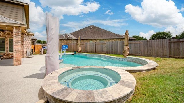 2964 Jade Springs Lane, Pearland, TX 77584