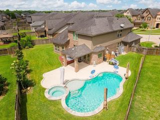 2964 Jade Springs Lane, Pearland, TX 77584