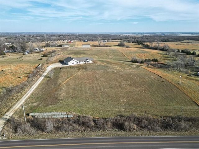 12314 222nd Street, Linwood, KS 66052