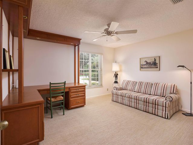 109 Golfview Court, Palm Beach Gardens, FL 33418