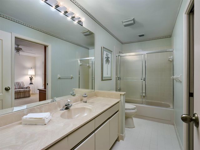 109 Golfview Court, Palm Beach Gardens, FL 33418