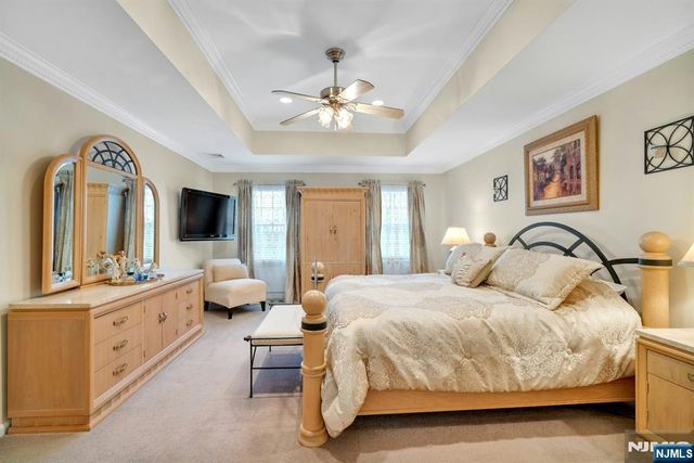 35 Malcolm Place, Mahwah, NJ 07430