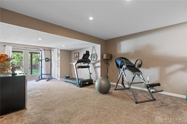 154 George Wythe Way, Beavercreek, OH 45434