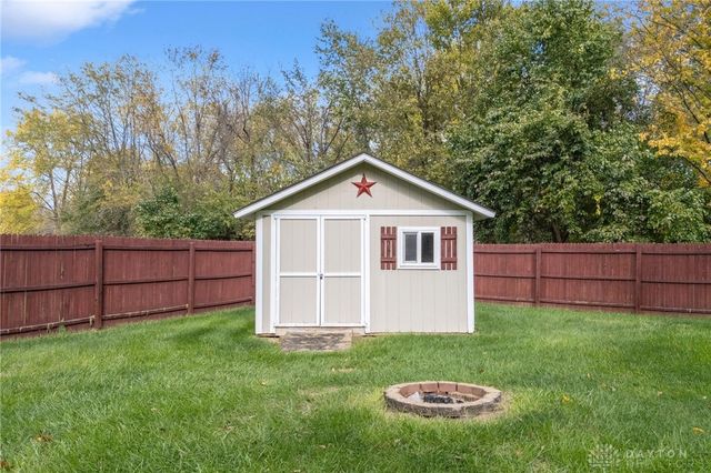 154 George Wythe Way, Beavercreek, OH 45434