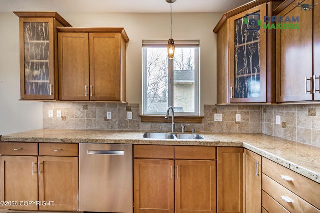 6860 W Leckwold Drive, Wasilla, AK 99623