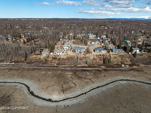 6860 W Leckwold Drive, Wasilla, AK 99623