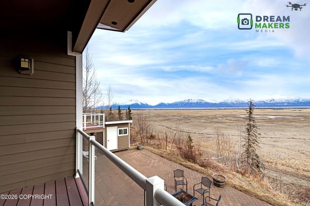 6860 W Leckwold Drive, Wasilla, AK 99623