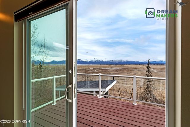 6860 W Leckwold Drive, Wasilla, AK 99623