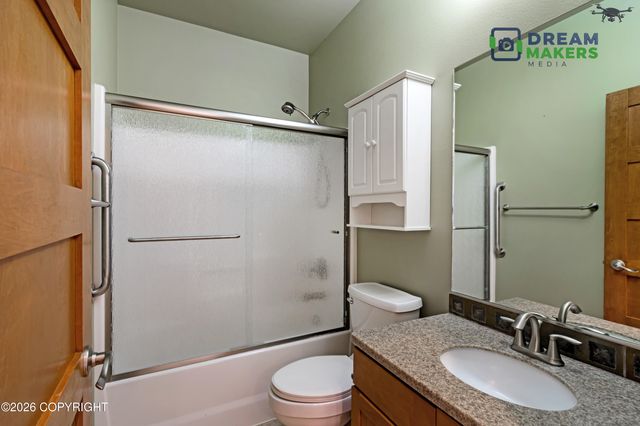 6860 W Leckwold Drive, Wasilla, AK 99623